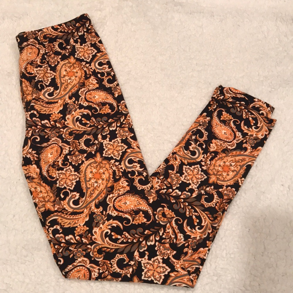 🆕 6/$20 Leggings